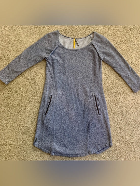 Lole Dresses & Skirts - Lole organic cotton Lavender Scoop-Neck Active Dress